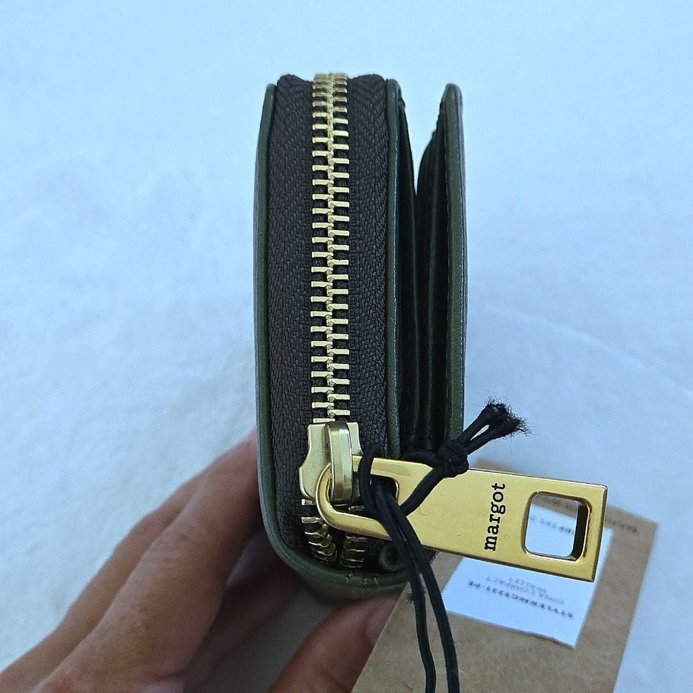 Margot New York🗽 "Gina" Compact Wallet - NWT - Picture 5 of 16